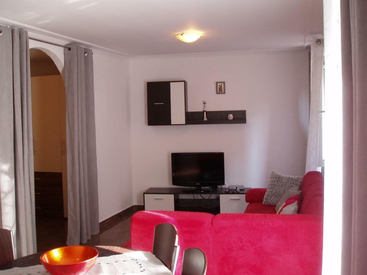 Apartment Oaza Ровінь Екстер'єр фото